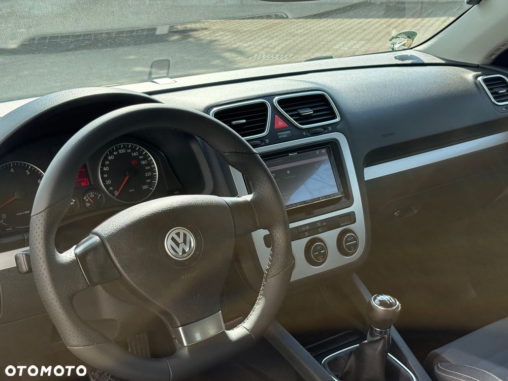 Volkswagen Scirocco - 12