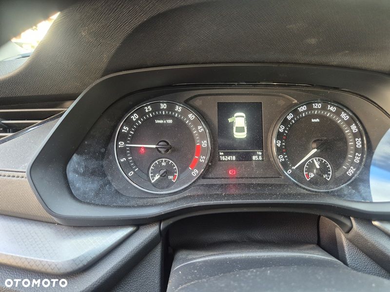 Skoda Octavia 2.0 TDI Active - 10