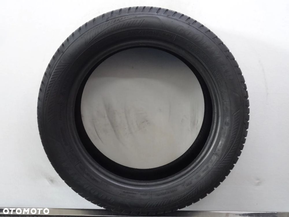 205/55R16 GOODYEAR VECTOR 4SEASONS G3 , 7,3mm B5520 - 4