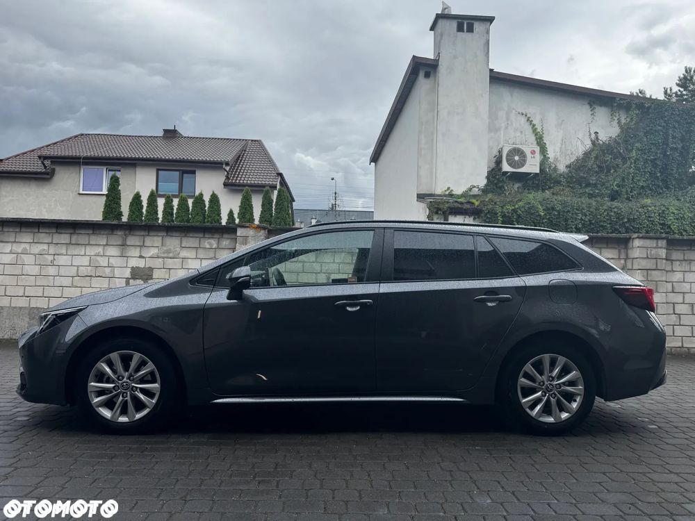 Toyota Corolla 1.8 Hybrid Comfort - 3