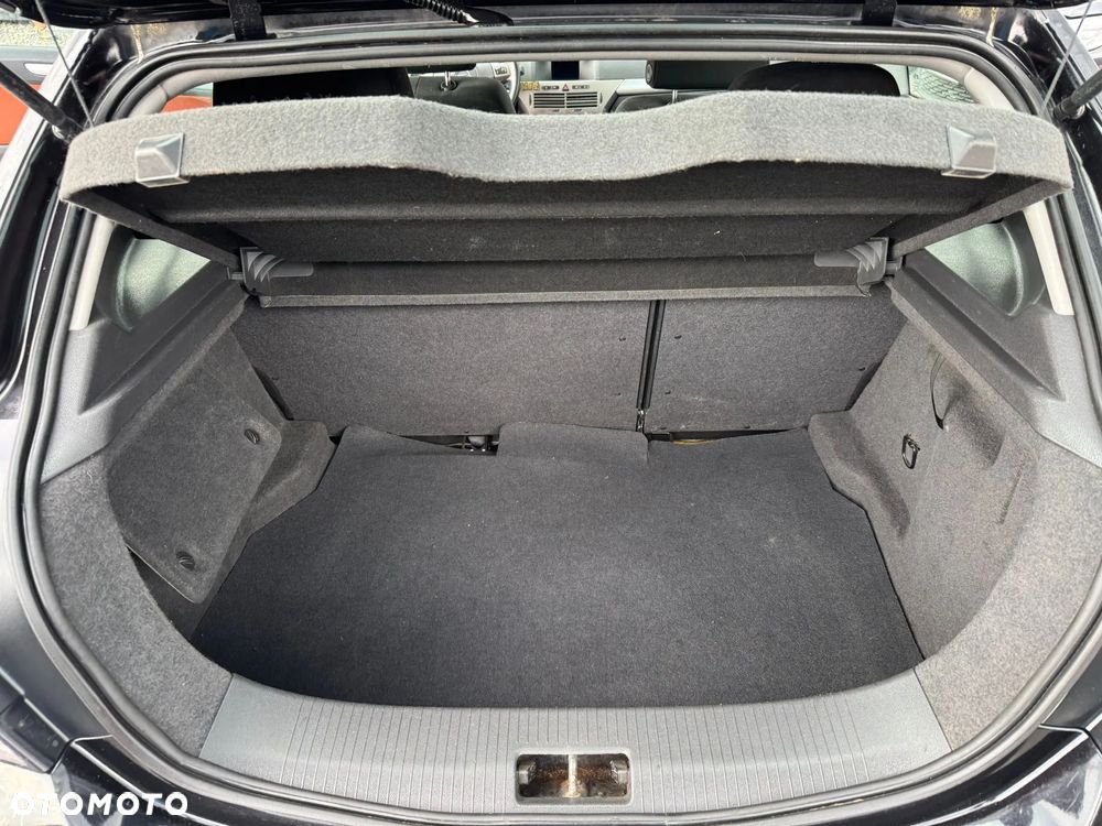 Opel Astra 1.6 Cosmo - 11
