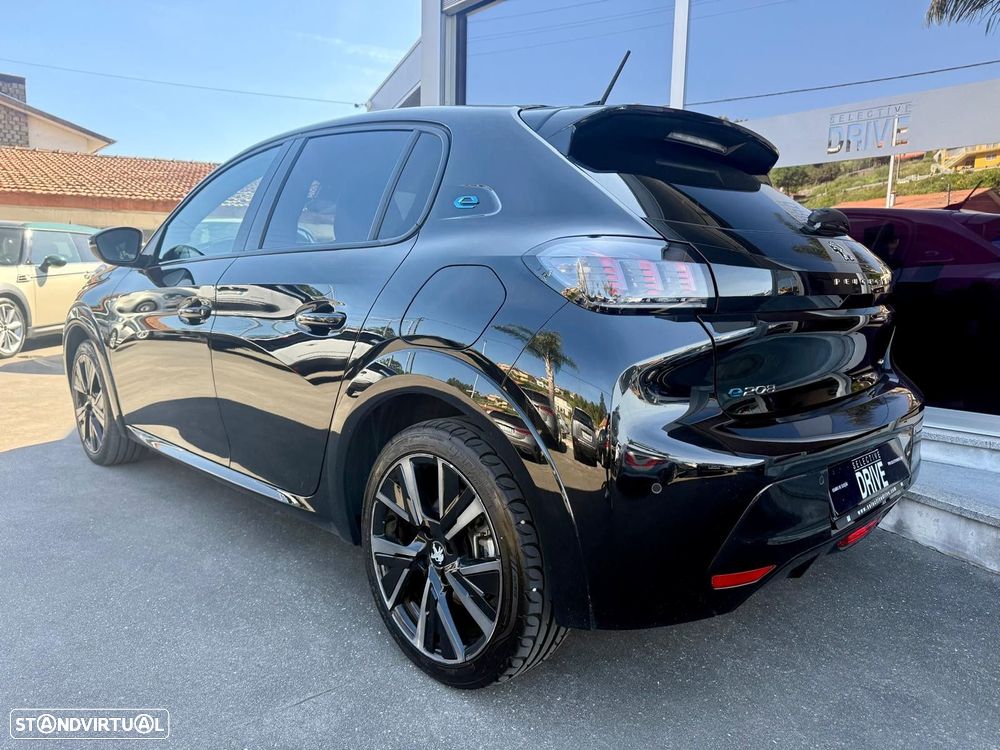 Peugeot e-208 50 kWh GT Pack - 7