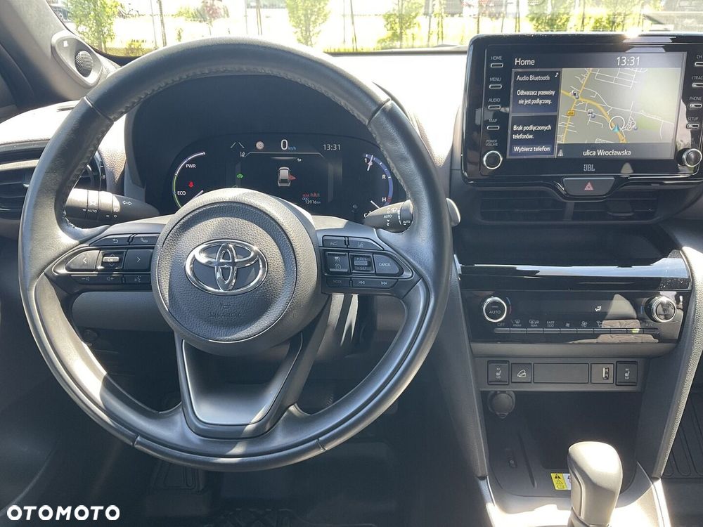 Toyota Yaris Cross - 12
