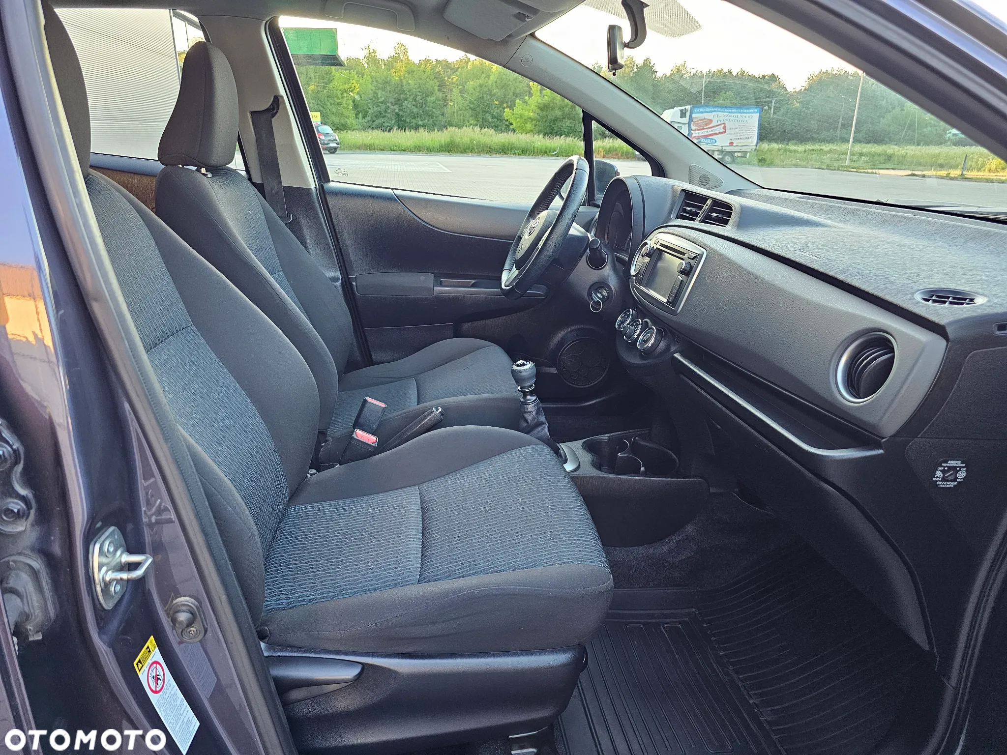 Toyota Yaris - 23