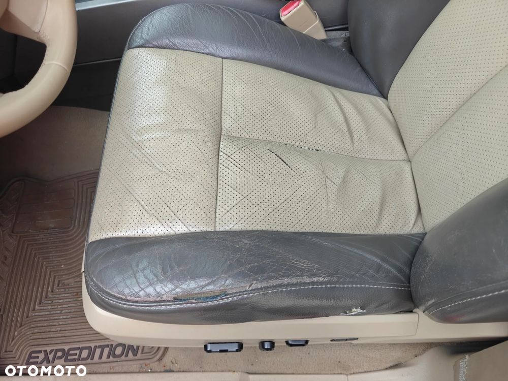Ford Expedition - 15
