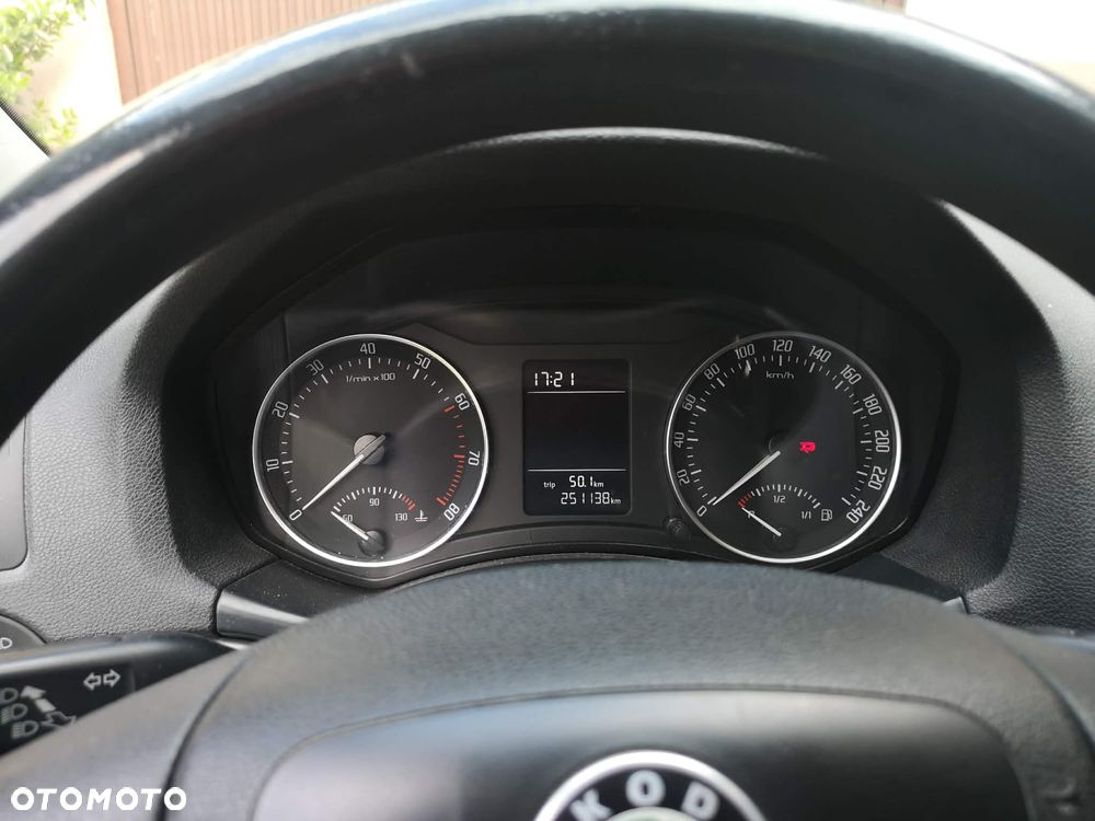 Skoda Octavia 1.6 Classic - 6