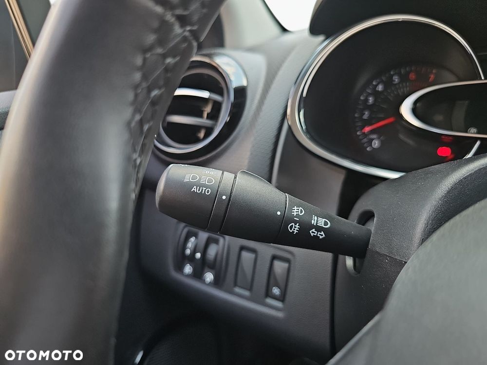 Renault Clio 0.9 Energy TCe Limited 2018 - 15