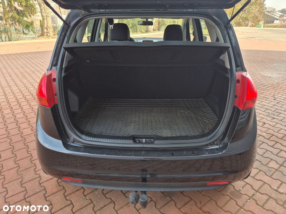 Kia Venga 1.6 Business Line - 11