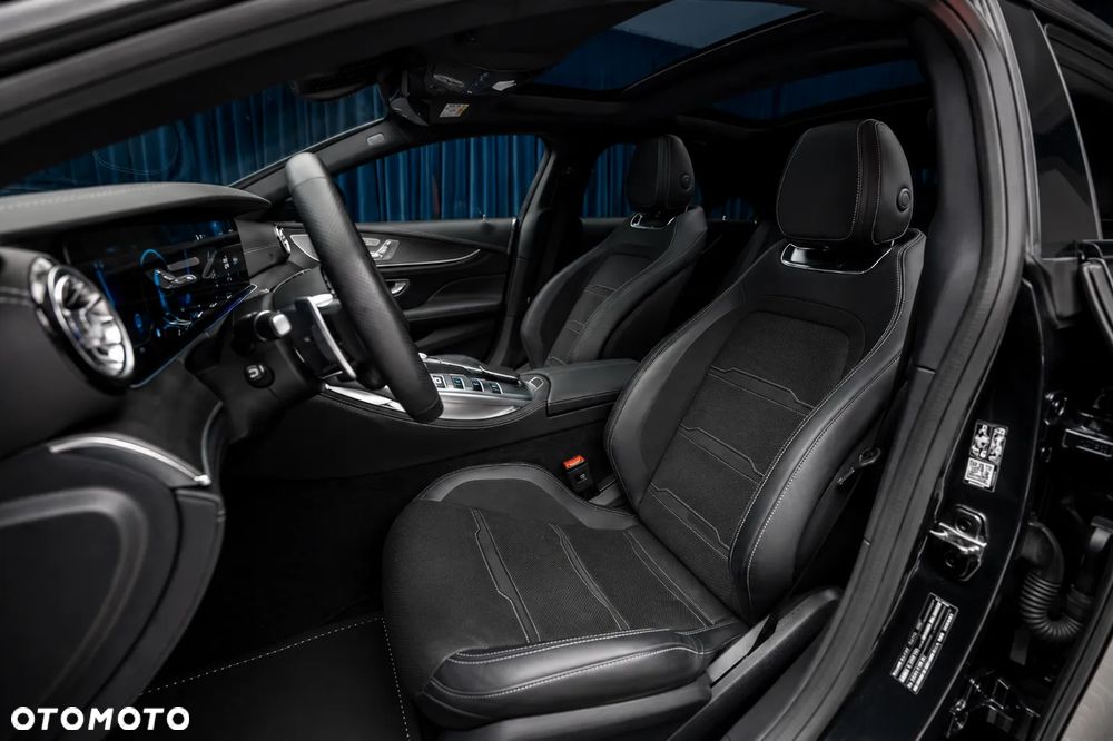 Mercedes-Benz AMG GT 43 4Matic+ 4D Speedshift TCT 9G - 13