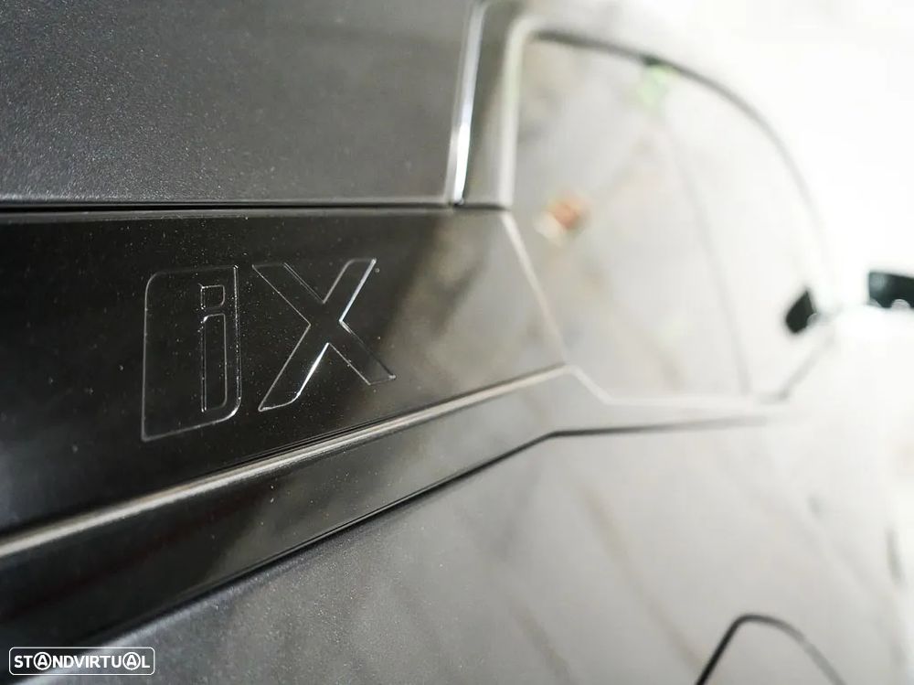 BMW iX xDrive 40 Pack Desportivo - 18