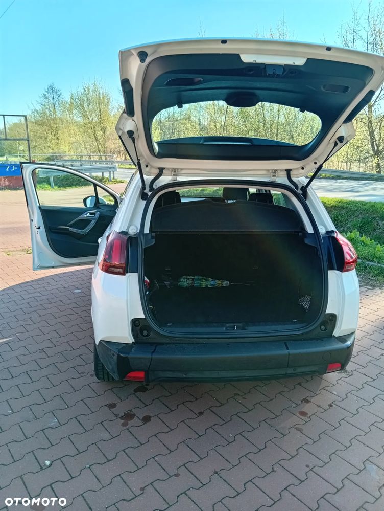 Peugeot 2008 PureTech 82 Active - 13