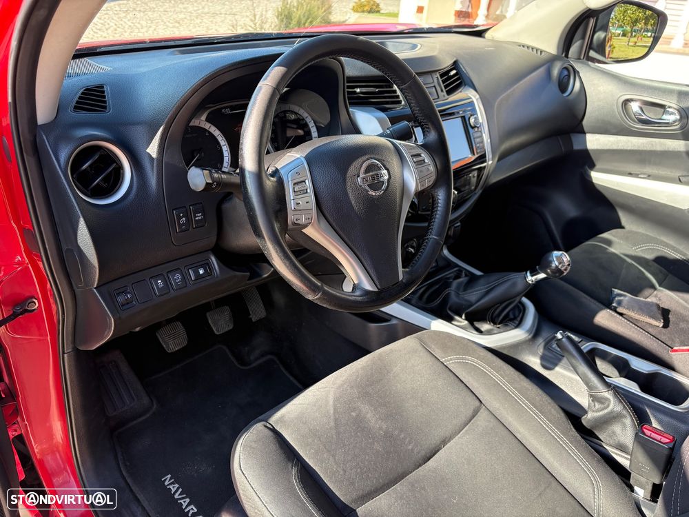 Nissan Navara 2.3 dCi CD 4WD N-Connecta Nav - 19