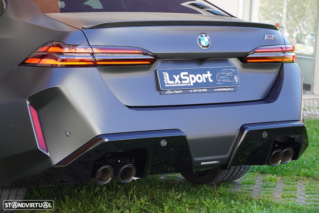 BMW M5 Standard - 12