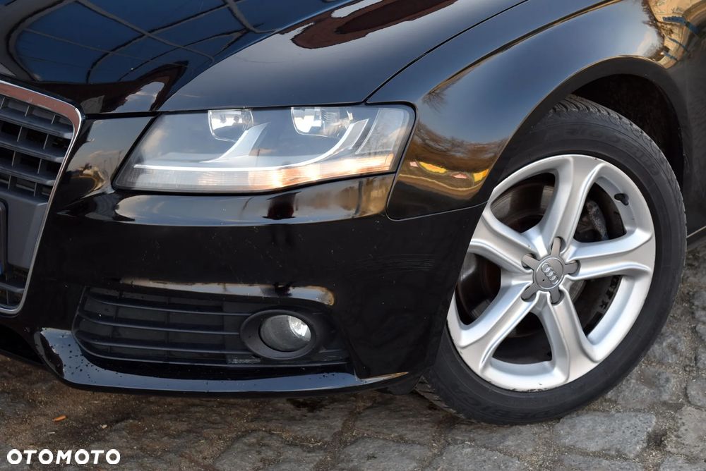 Audi A4 Avant 2.0 TDI - 11