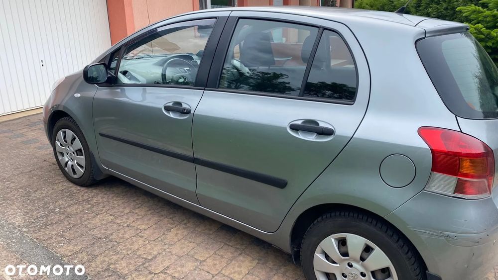 Toyota Yaris 1.33 Luna - 7