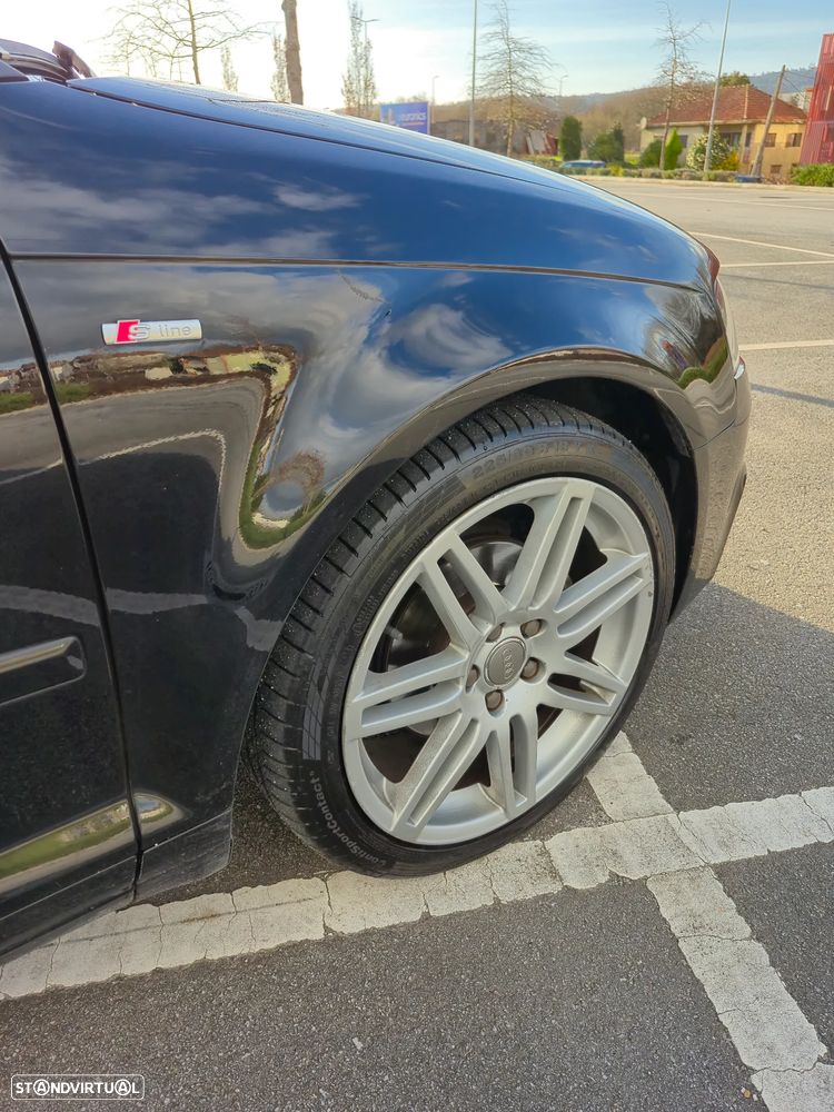 Audi A3 Sportback 2.0 TDi S-line S tronic - 4