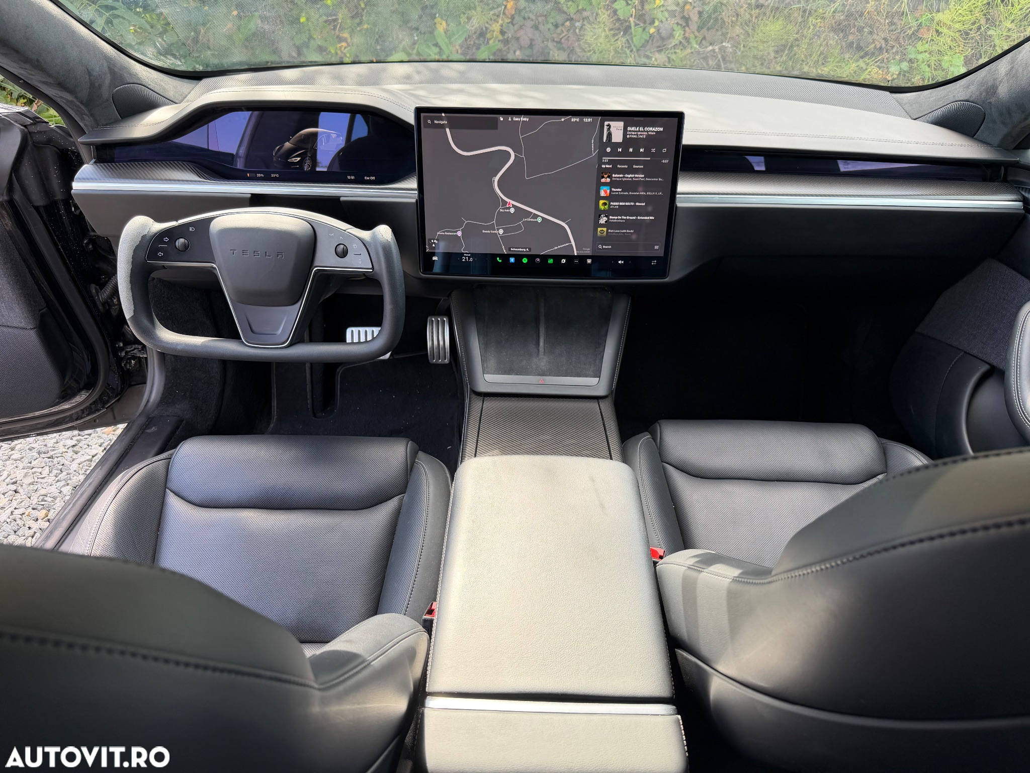 Tesla Model S Plaid - 16