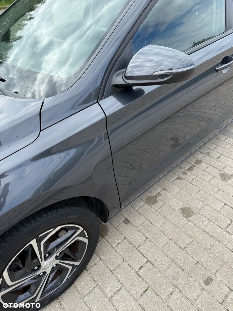 Hyundai i30 1.5 DPI Comfort - 18