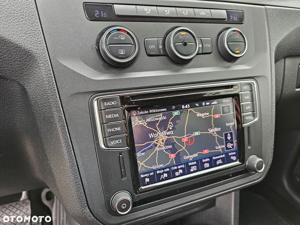 Volkswagen Caddy 2.0 TDI Trendline DSG - 29