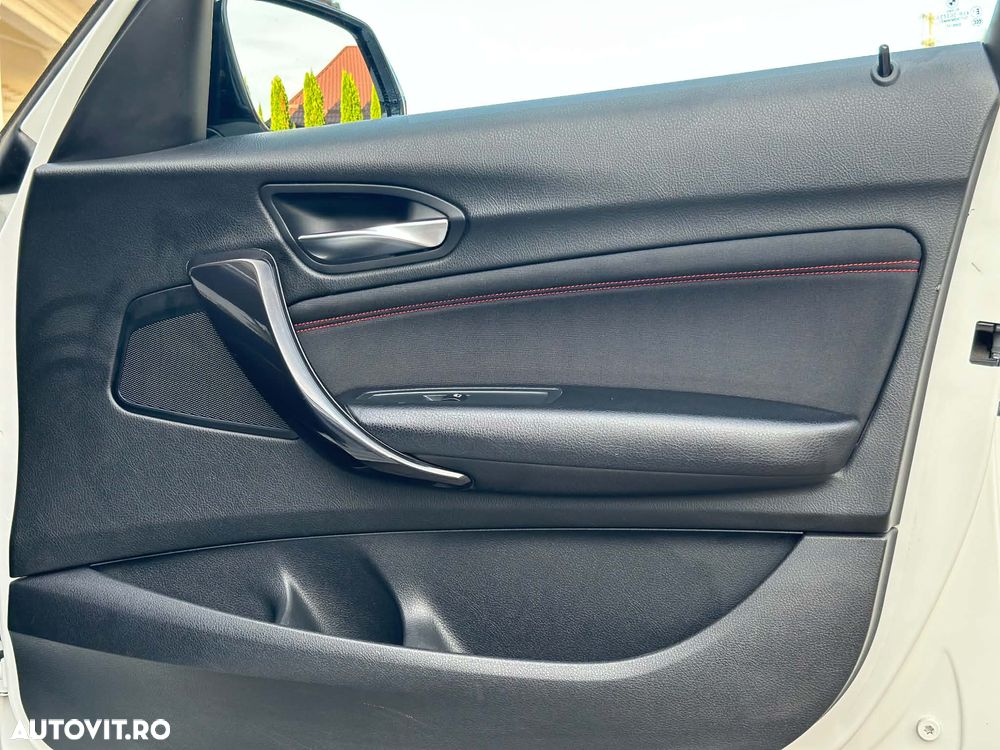 BMW Seria 1 118d Sport Line - 31