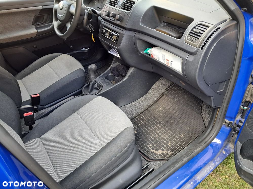 Skoda Fabia 1.2 HTP - 11