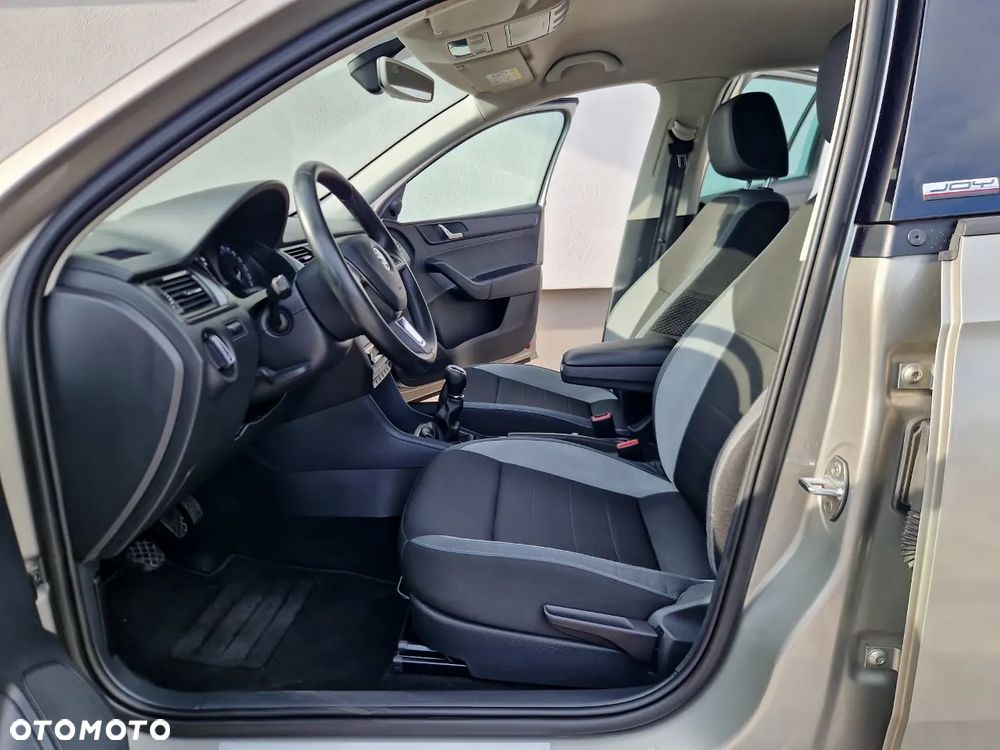 Skoda RAPID Spb 1.6 TDI DPF Joy - 14