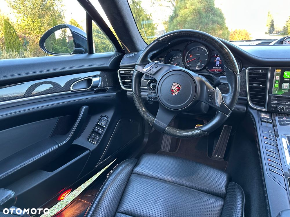 Porsche Panamera - 11