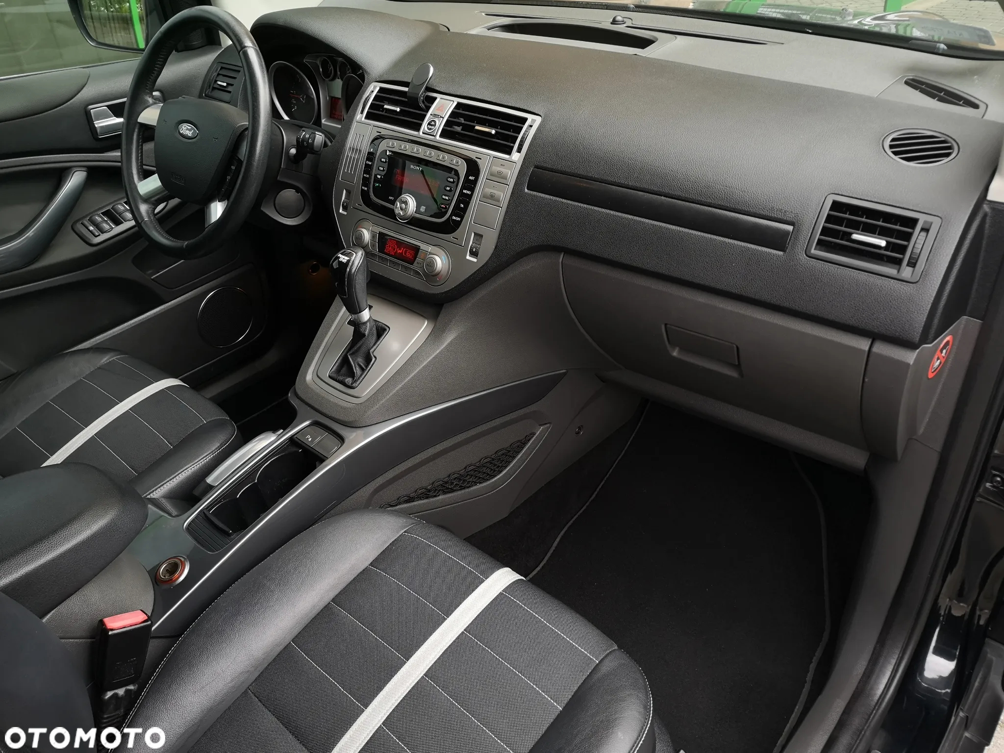 Ford Kuga 2.0 TDCi 4WD Titanium - 14