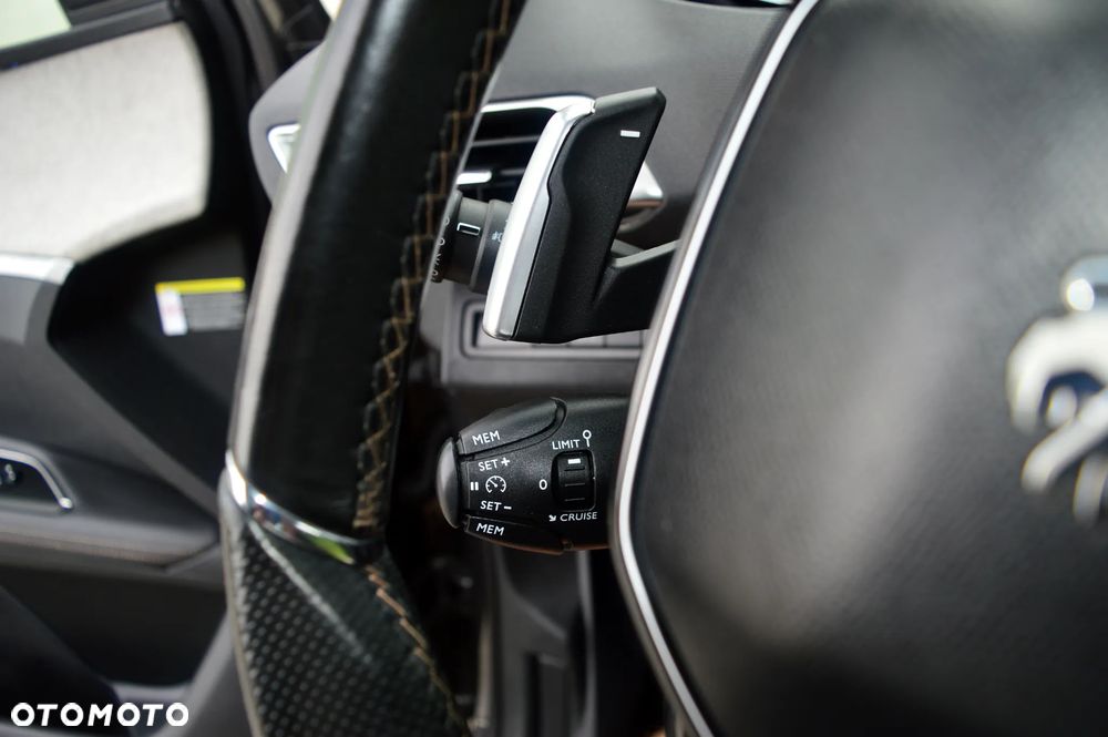 Peugeot 3008 BlueHDi 180 Stop & Start EAT6 GT - 36