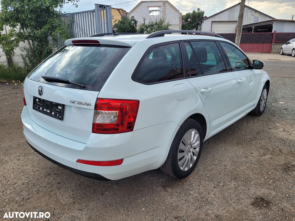 Skoda Octavia 1.6 TDI Ambition - 6