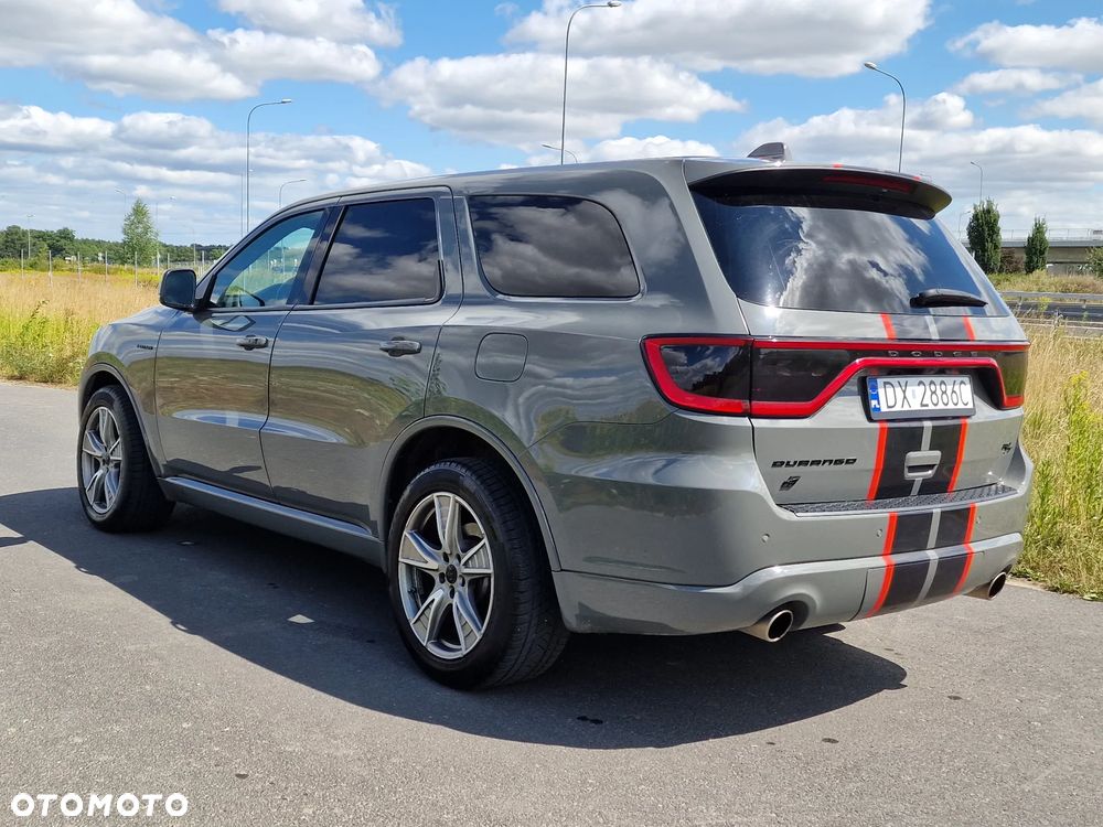 Dodge Durango 5.7 R/T - 18