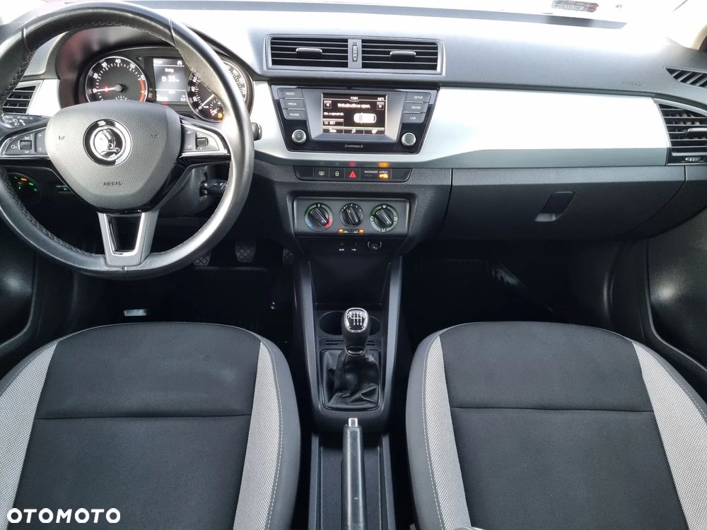 Skoda Fabia 1.0 TSI Ambition - 12