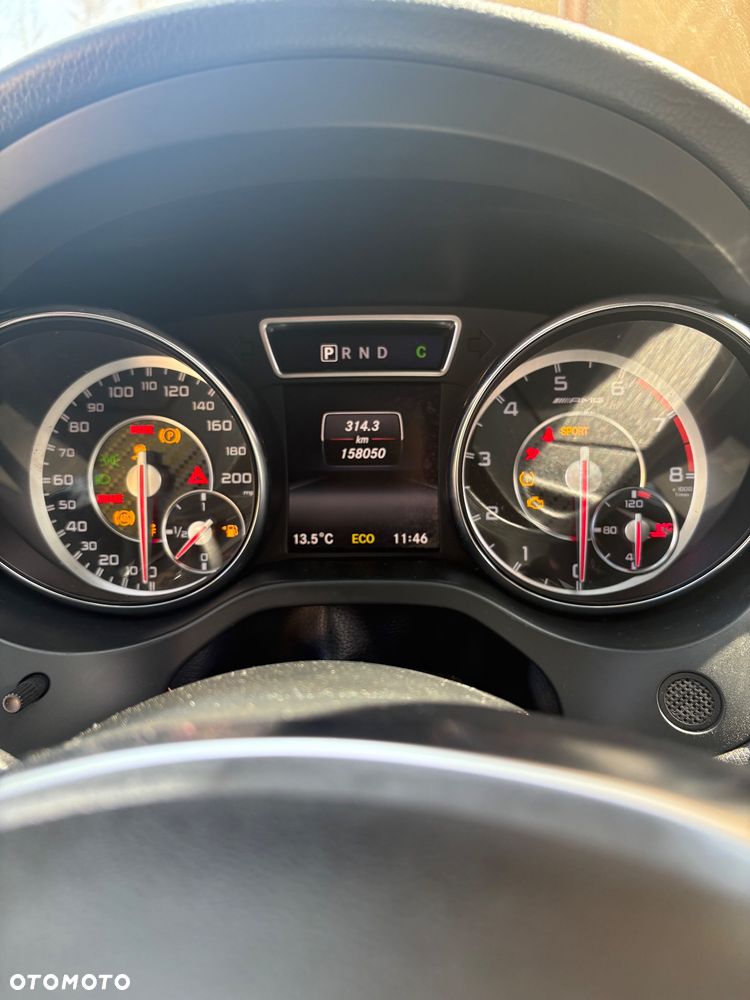 Mercedes-Benz CLA 45 AMG 4-Matic - 12