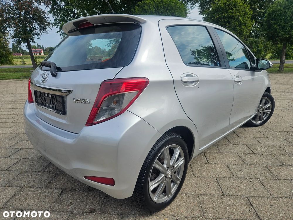 Toyota Yaris - 3