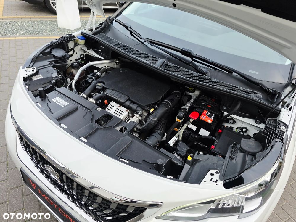 Peugeot 3008 PureTech 130 Stop & Start Allure - 23
