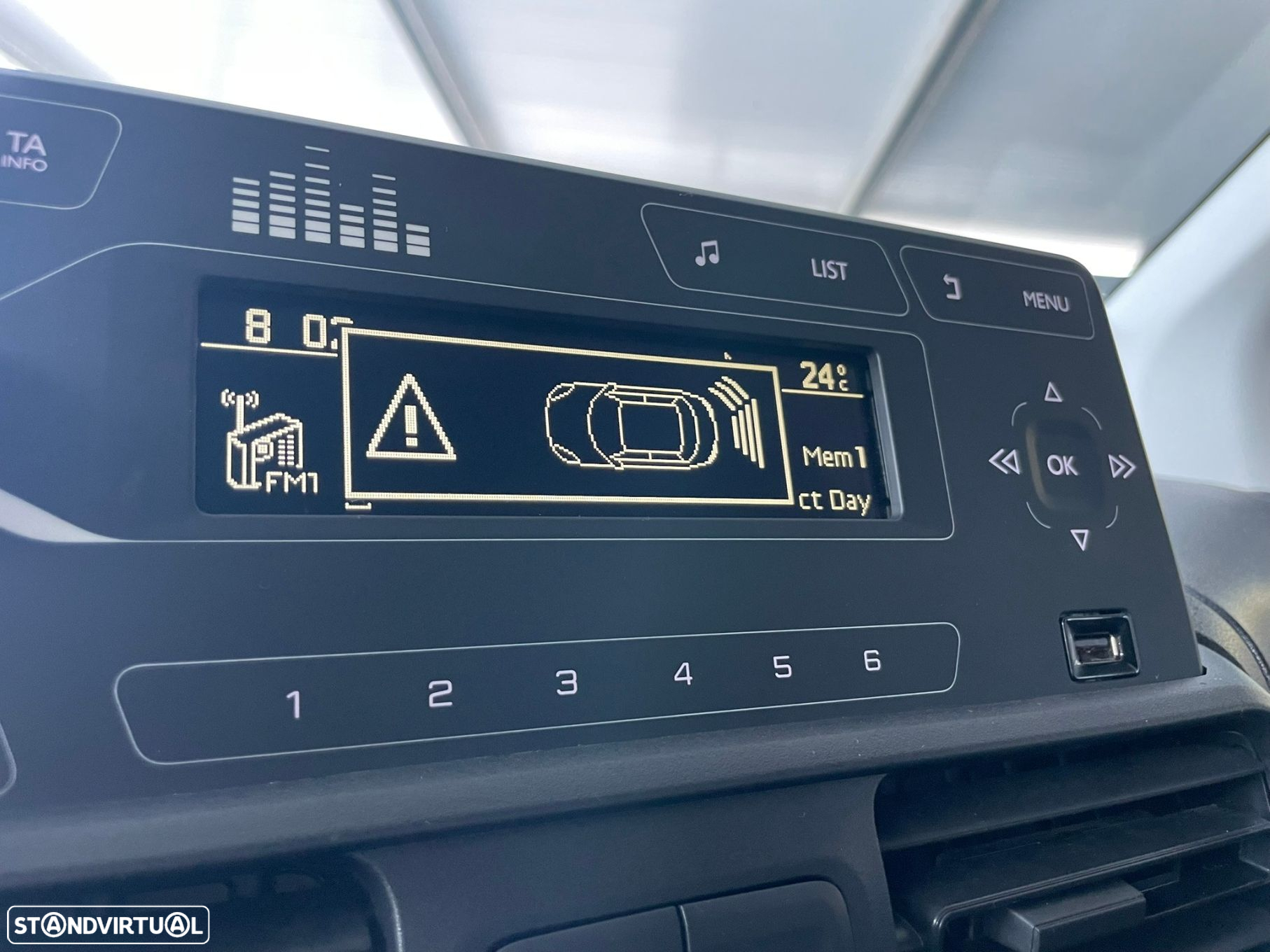 Peugeot Partner 1.5 BlueHDi Premium Standard - 18