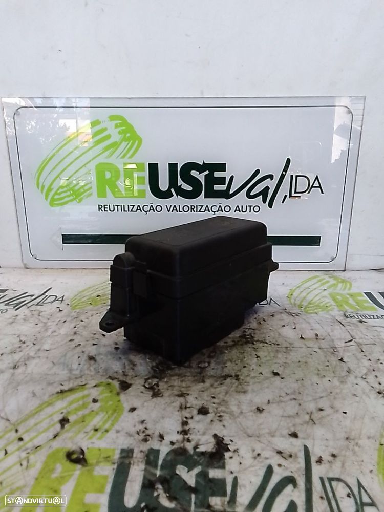 Caixa Relés/Fusíveis Mini Mini (R56) - 2