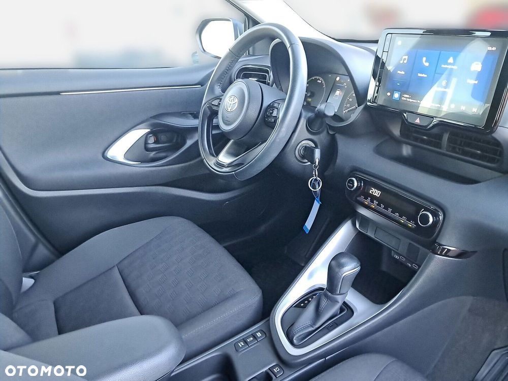 Toyota Yaris - 35