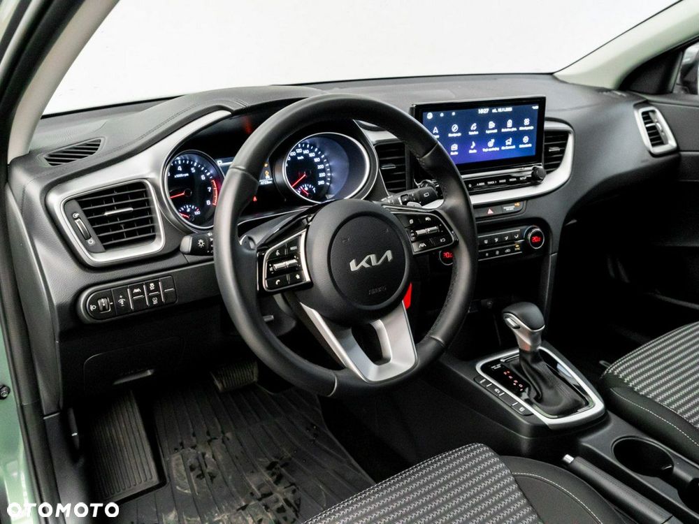 Kia Ceed 1.5 T-GDI M DCT - 20