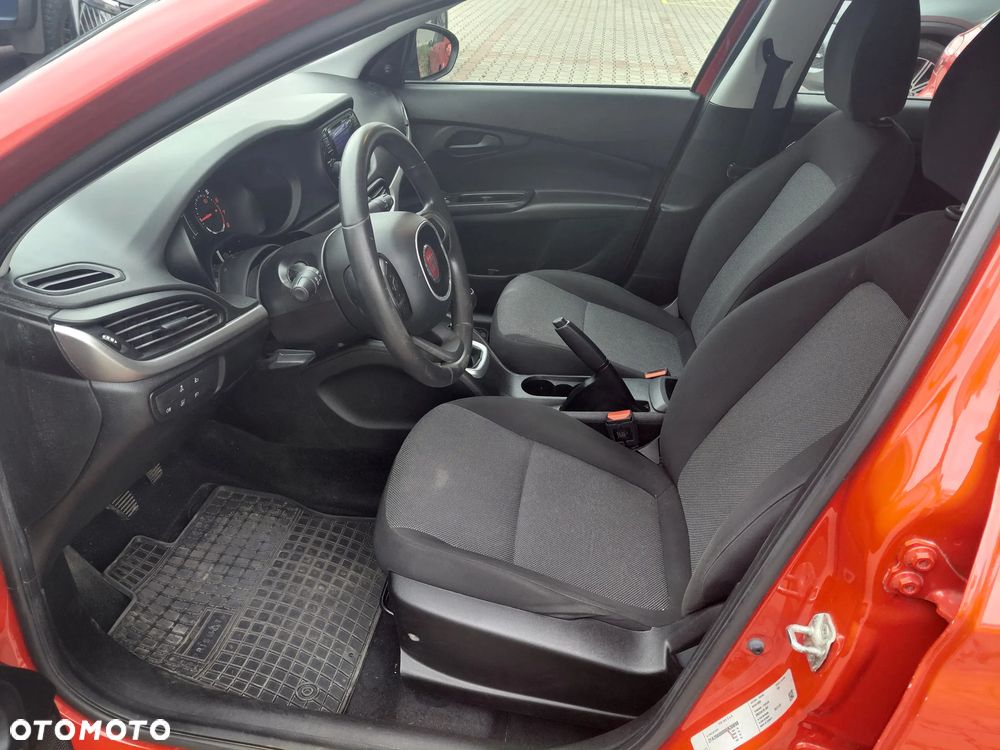 Fiat Tipo 1.4 16v Easy - 9