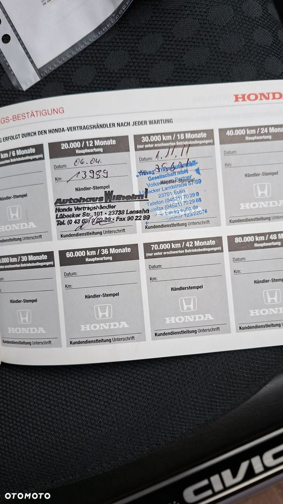 Honda Civic 1.7 ES - 33