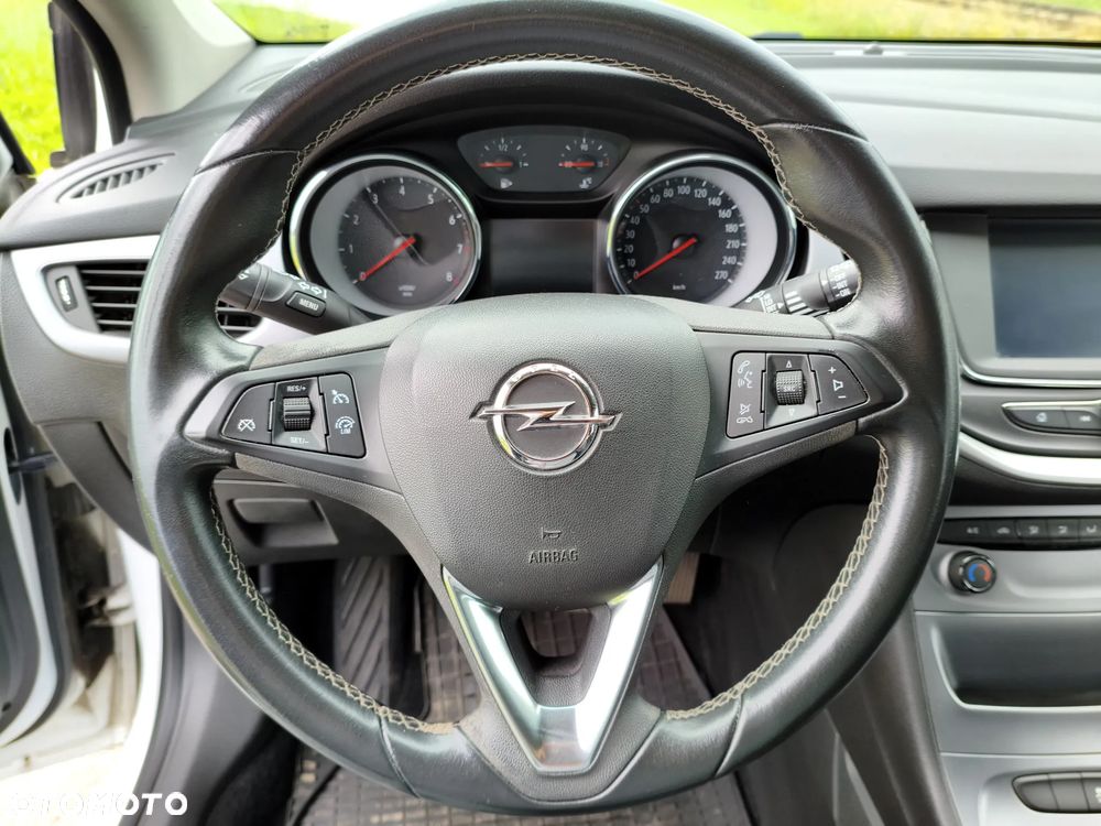 Opel Astra - 20