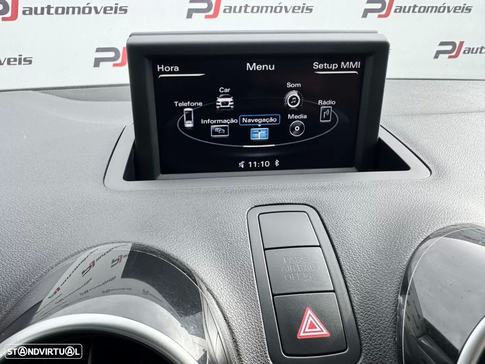 Audi A1 1.6 TDI S tronic Ambition - 11
