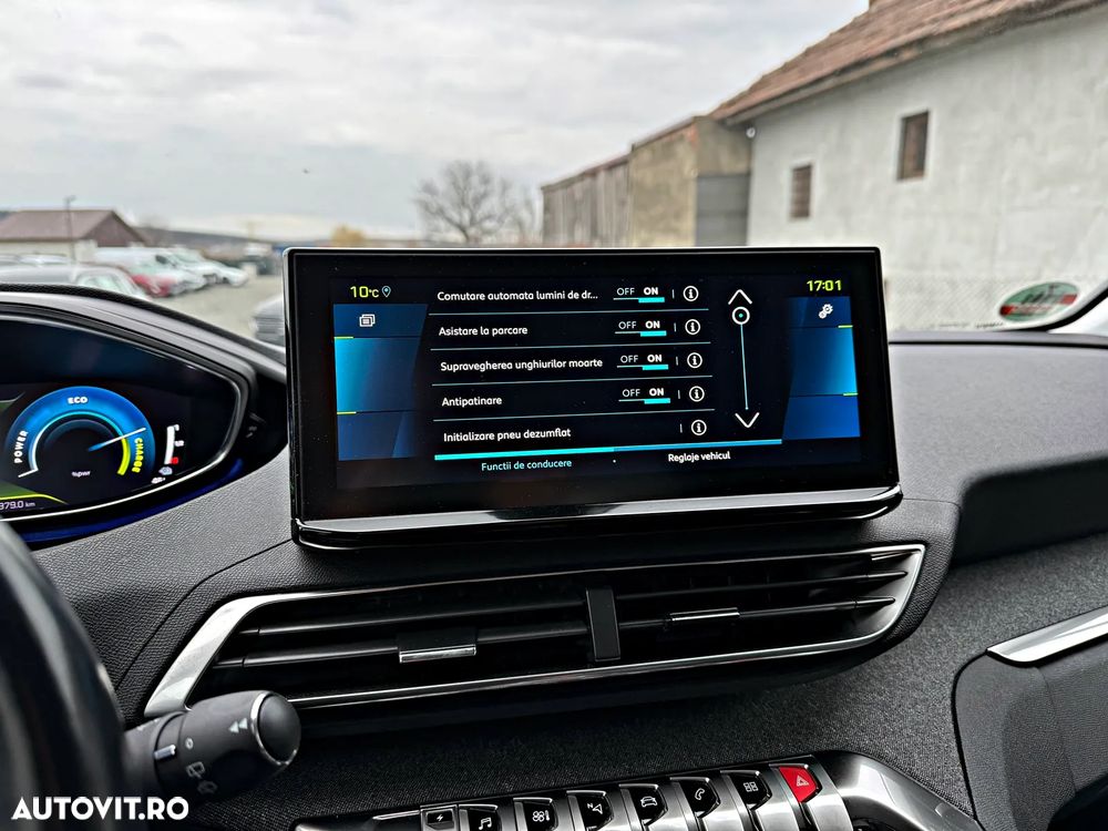 Peugeot 3008 225 e-EAT8 Allure Pack - 18
