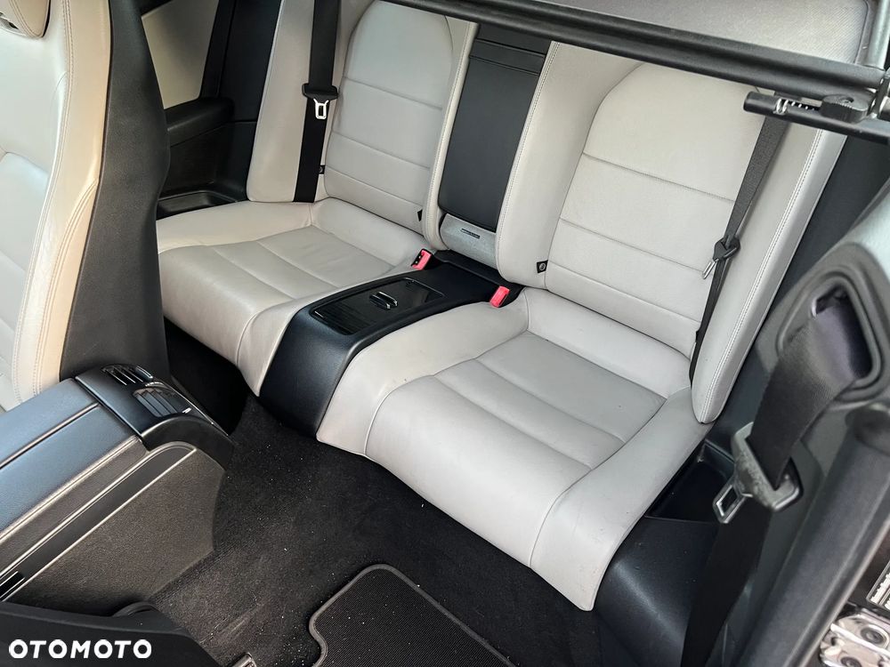 Mercedes-Benz Klasa E 350 CDI DPF BlueEFFICIENCY 7G-TRONIC Avantgarde - 17