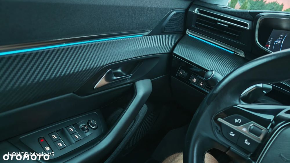 Peugeot 508 BlueHDi 130 EAT8 Allure - 38