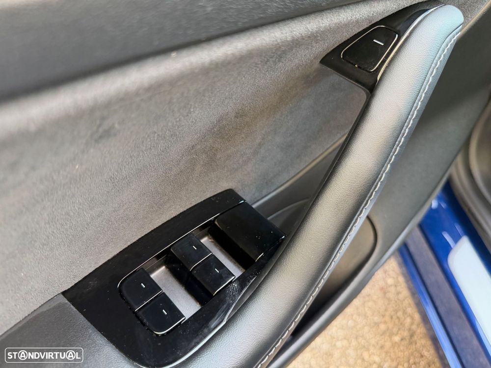 Tesla Model 3 Standard Range Plus RWD - 30