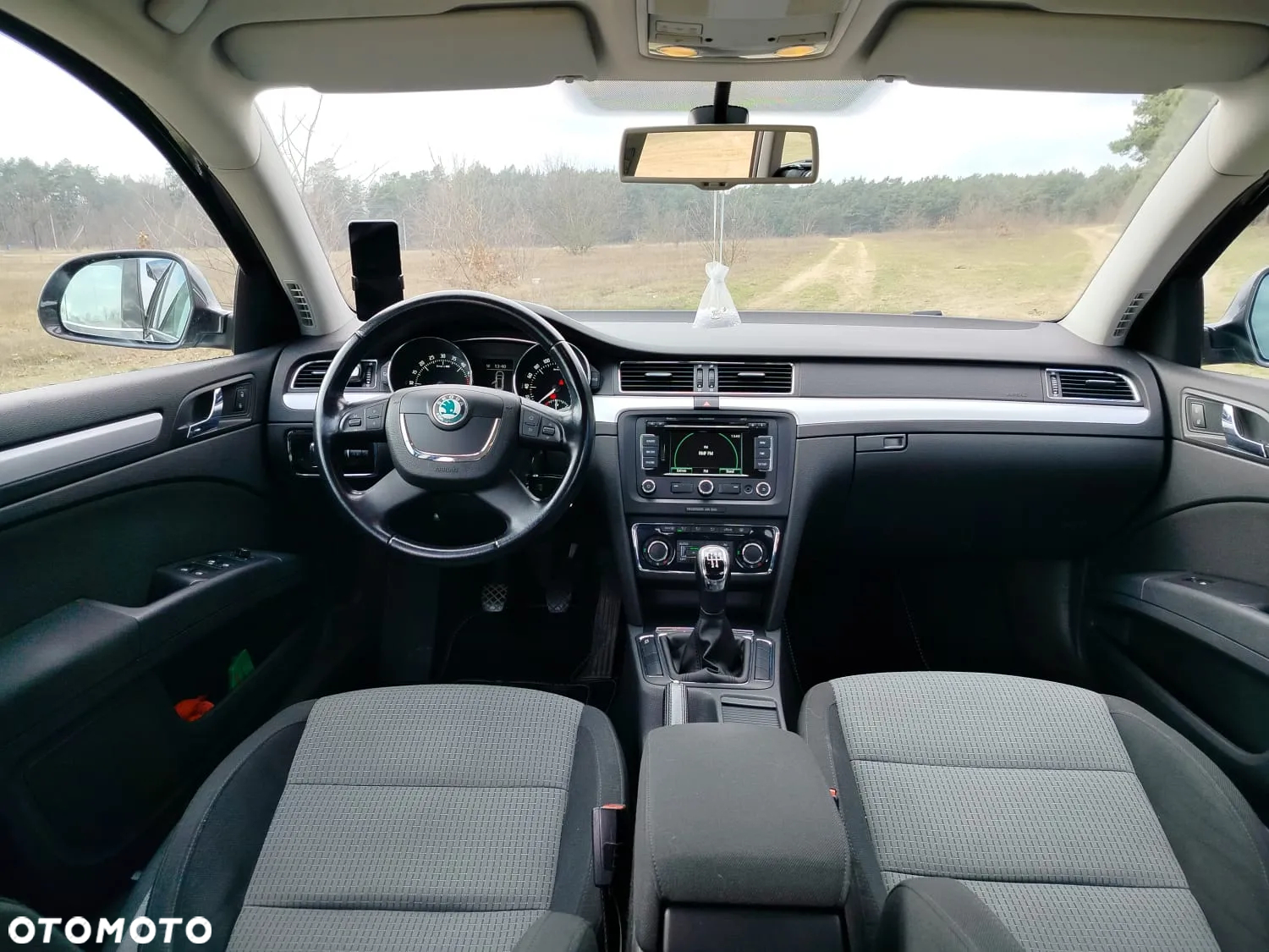 Skoda Superb 1.6 TDI Ambition - 11
