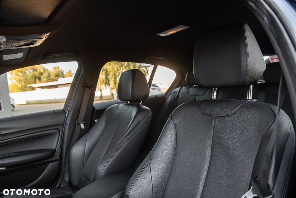 BMW Seria 1 118i Sport Line - 16