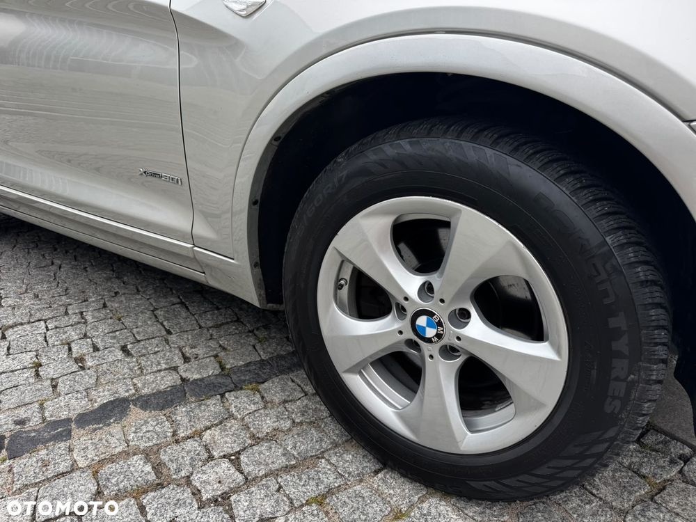 BMW X3 28i xDrive - 6